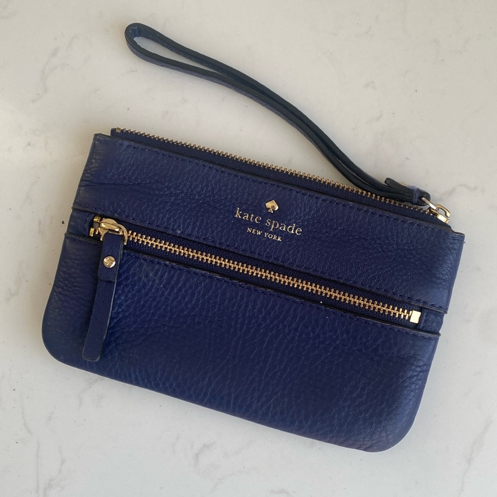 Kate Spade Cobble Hill Bee purple leather Wristlet